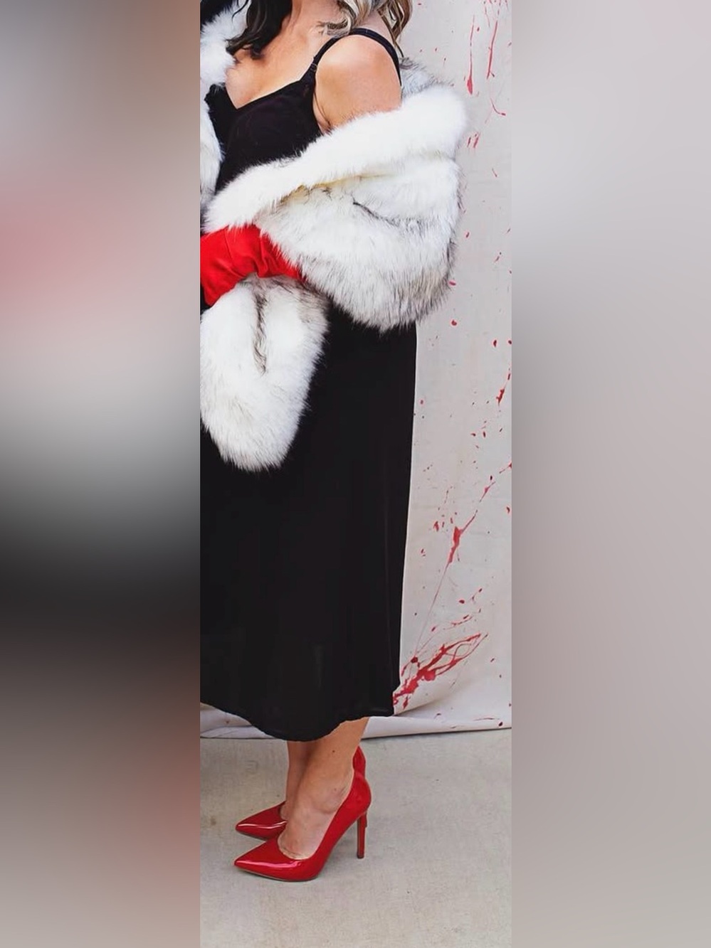 Faux Fur White Shrug Vest by BABEYOND - Picture 9 of 12
